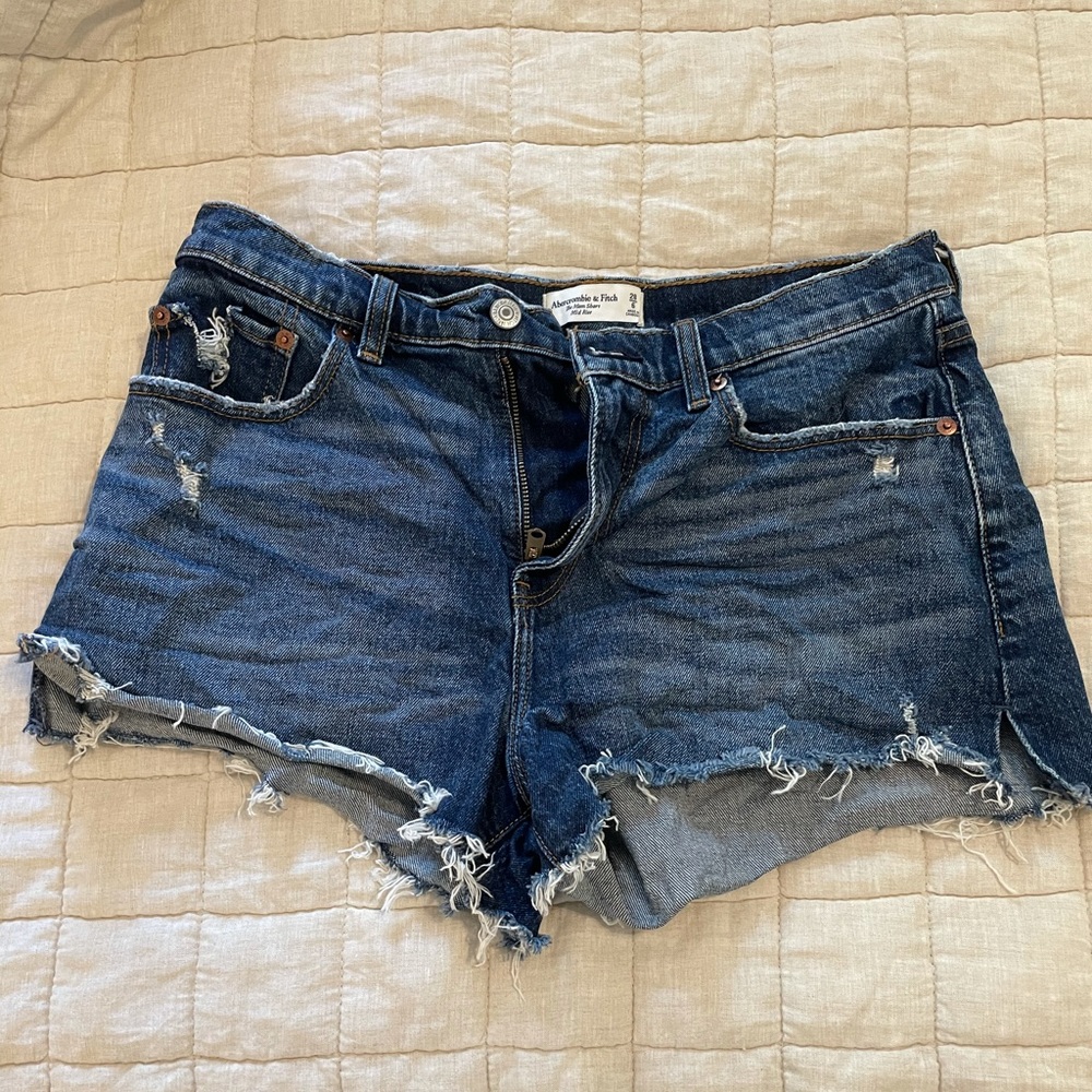 Abercrombie curve love mom short mid rise sz 6/28